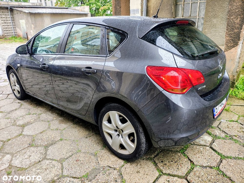 Opel Astra - 6