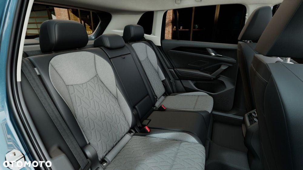 Volkswagen Tiguan - 12