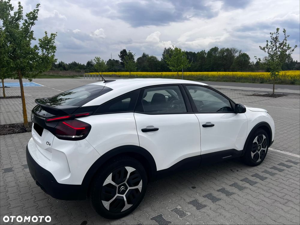 Citroën C4 BlueHDi 130 Stop&Start EAT8 FEEL PACK - 5