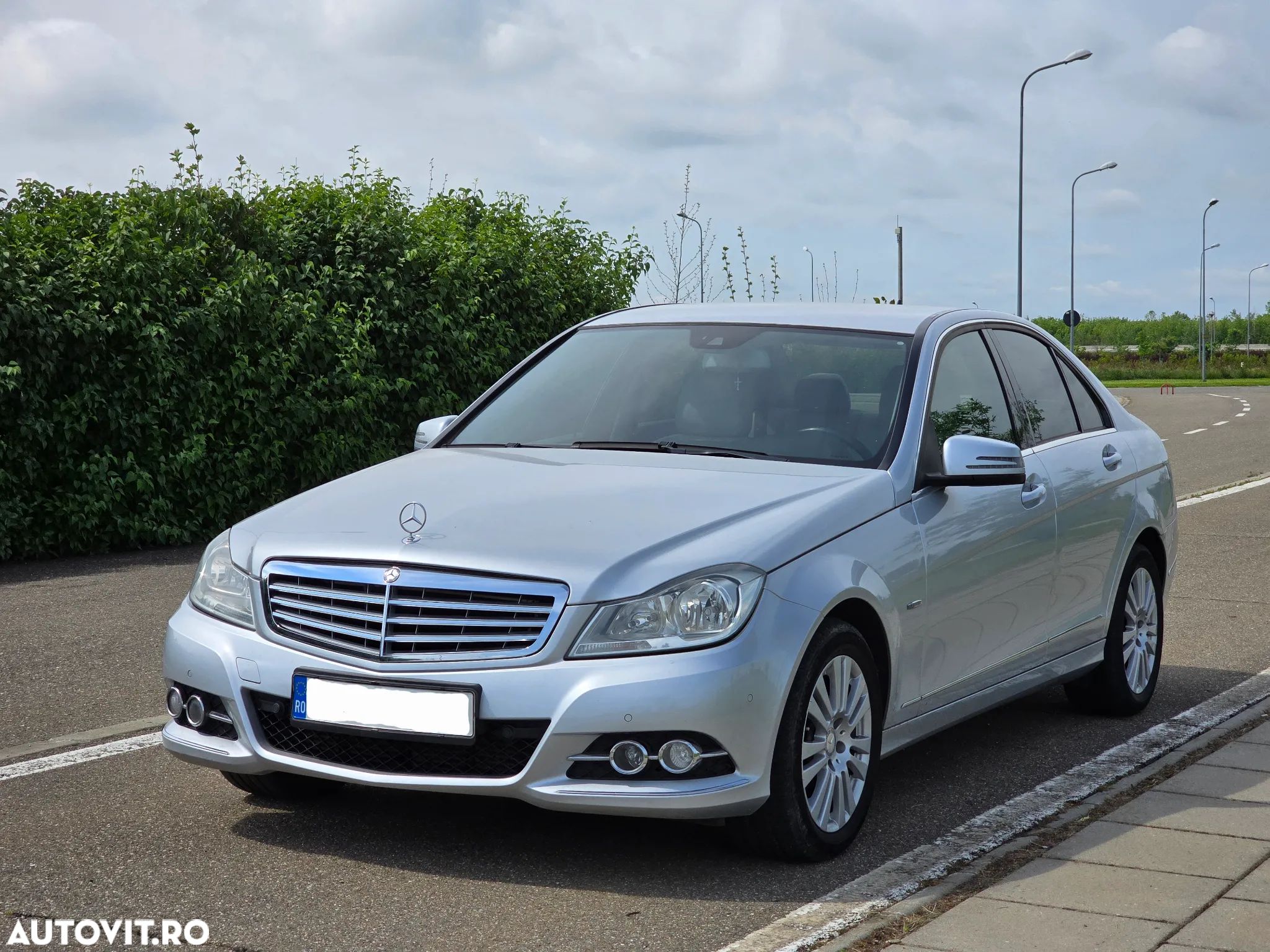 Mercedes-Benz C 220 CDI BlueEFFICIENCY - 1