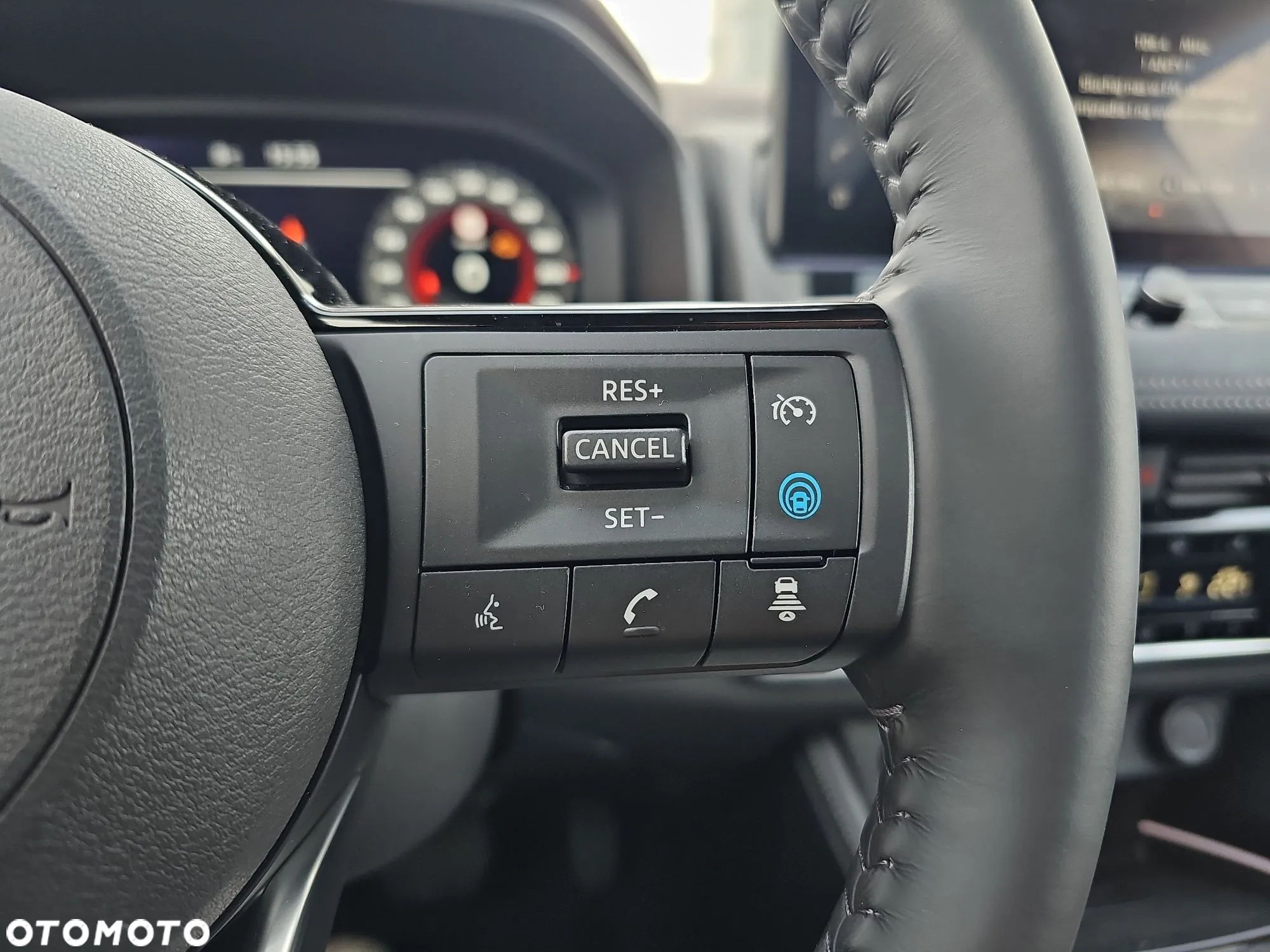 Nissan X-Trail 1.5 VC-T mHEV Tekna 2WD Xtronic - 37