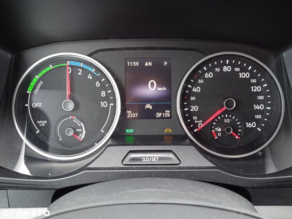 Volkswagen e-Crafter 35 10,7m3 - 13