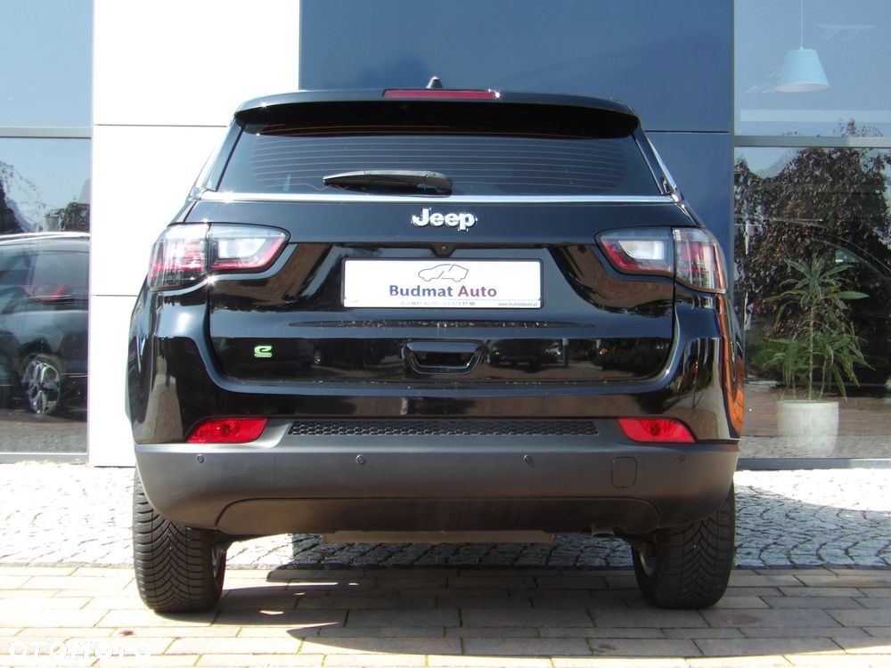 Jeep Compass - 13