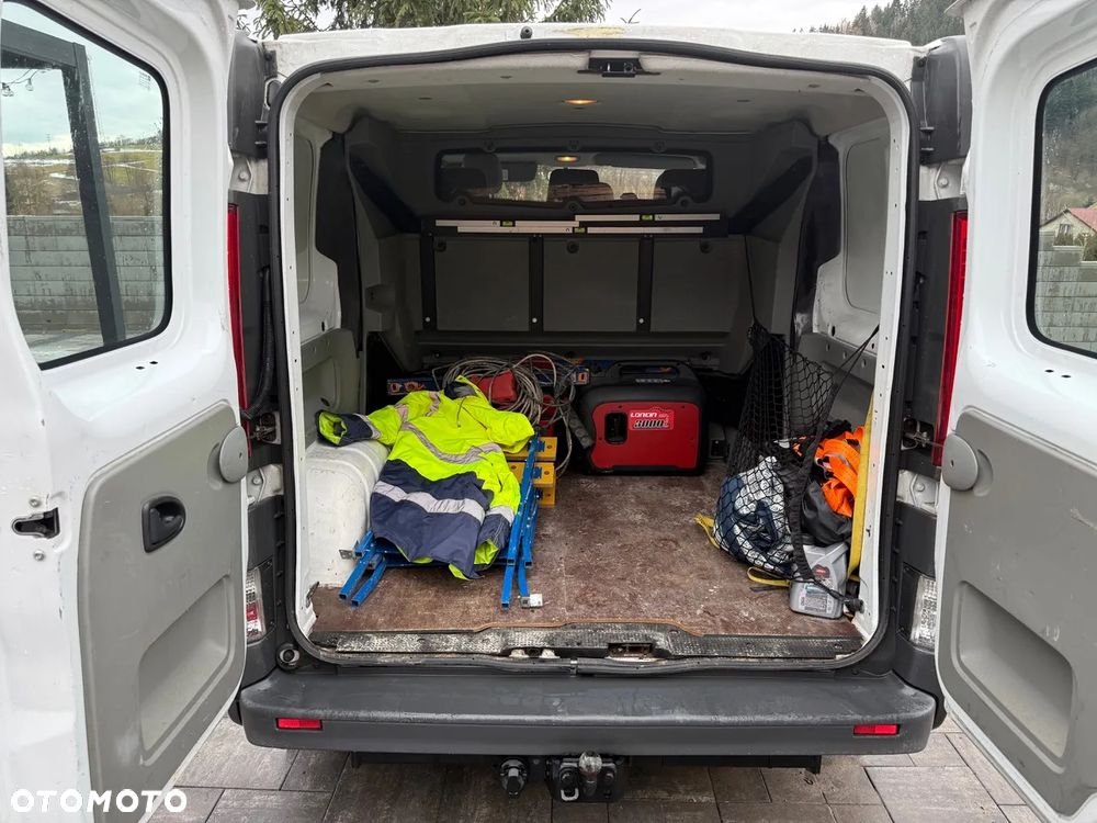 Renault Trafic - 13