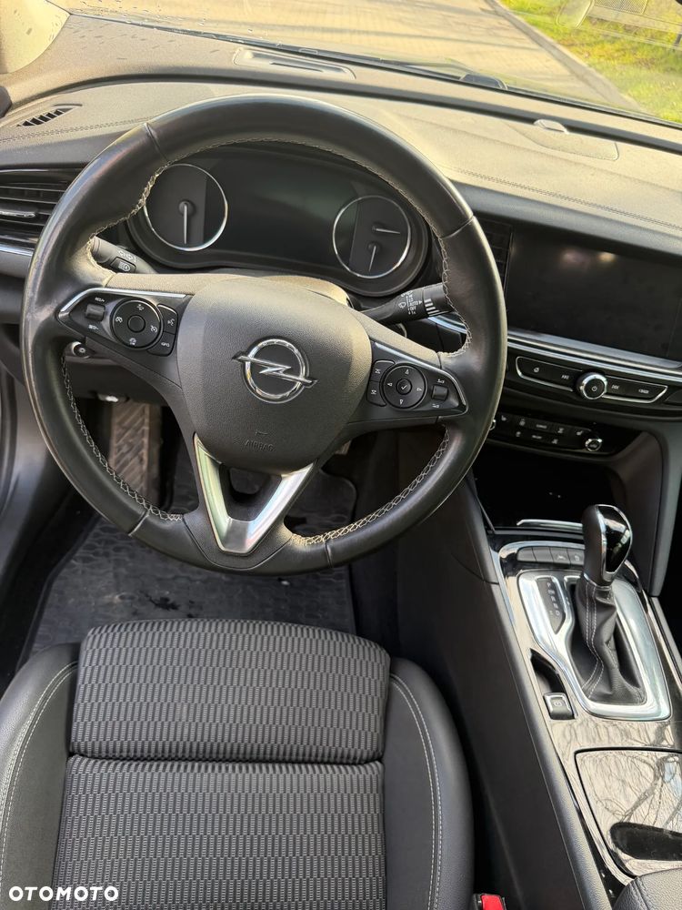 Opel Insignia 2.0 CDTI Innovation S&S - 11