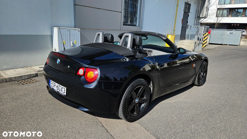 BMW Z4 2.5i - 16