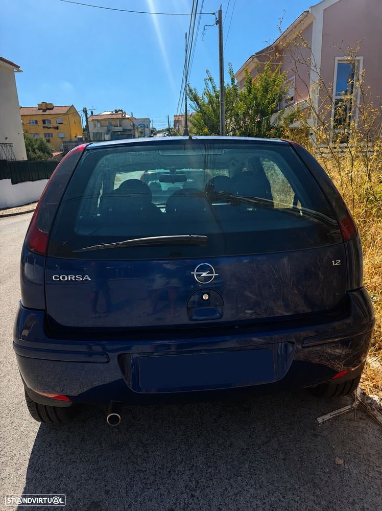 Opel Corsa 1.2 16V Confort - 3