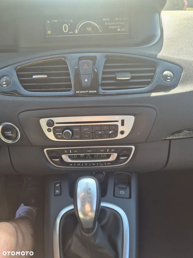 Renault Scenic - 15