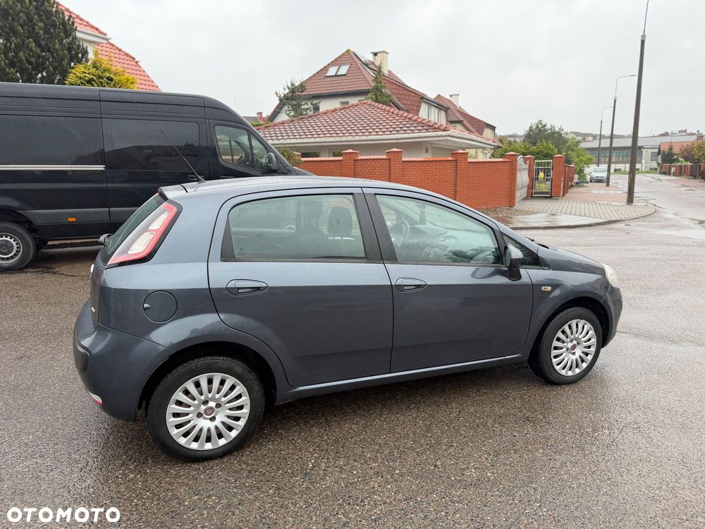 Fiat Punto Evo 1.4 8V Dynamic Euro5 - 3