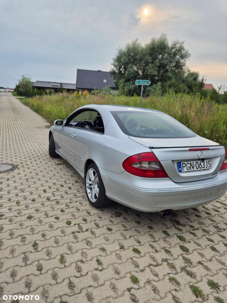 Mercedes-Benz CLK 220 CDI Avantgarde - 7