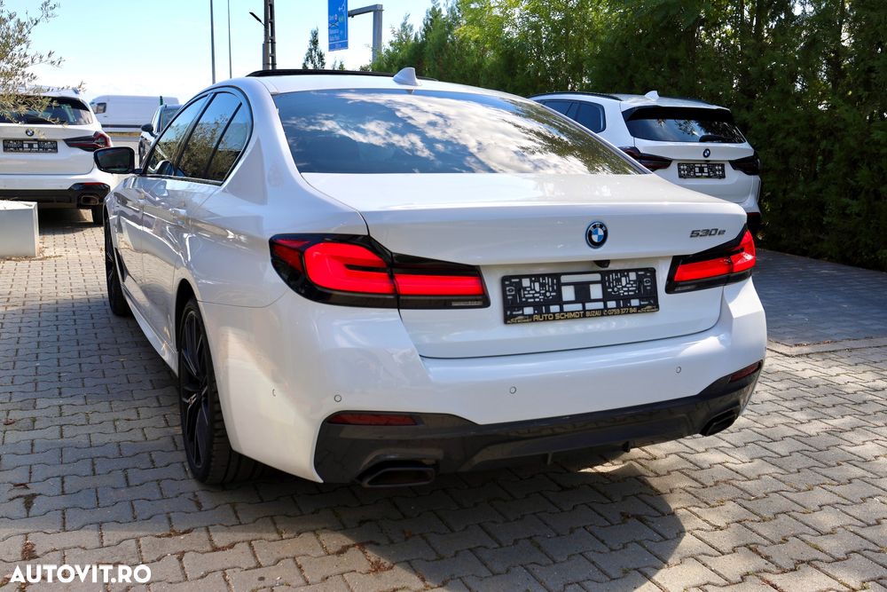 BMW Seria 5 530e Aut. M Sport Edition - 4