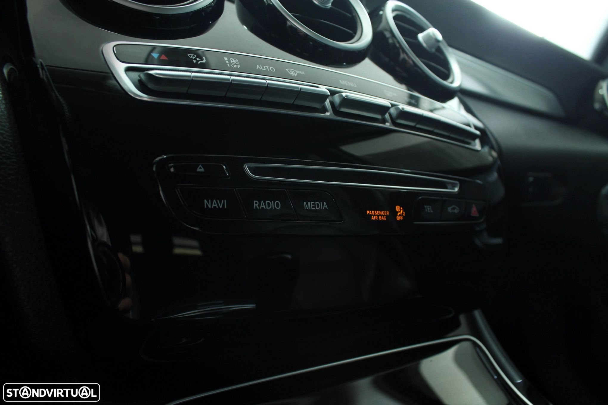 Mercedes-Benz C 200 d Avantgarde - 21