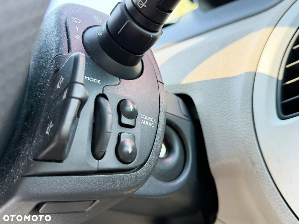 Renault Modus - 22