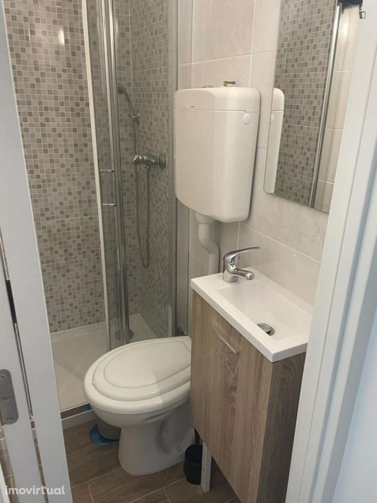 Quarto - localizado em Parque das Nações Lisbon - Grande imagem: 5/19