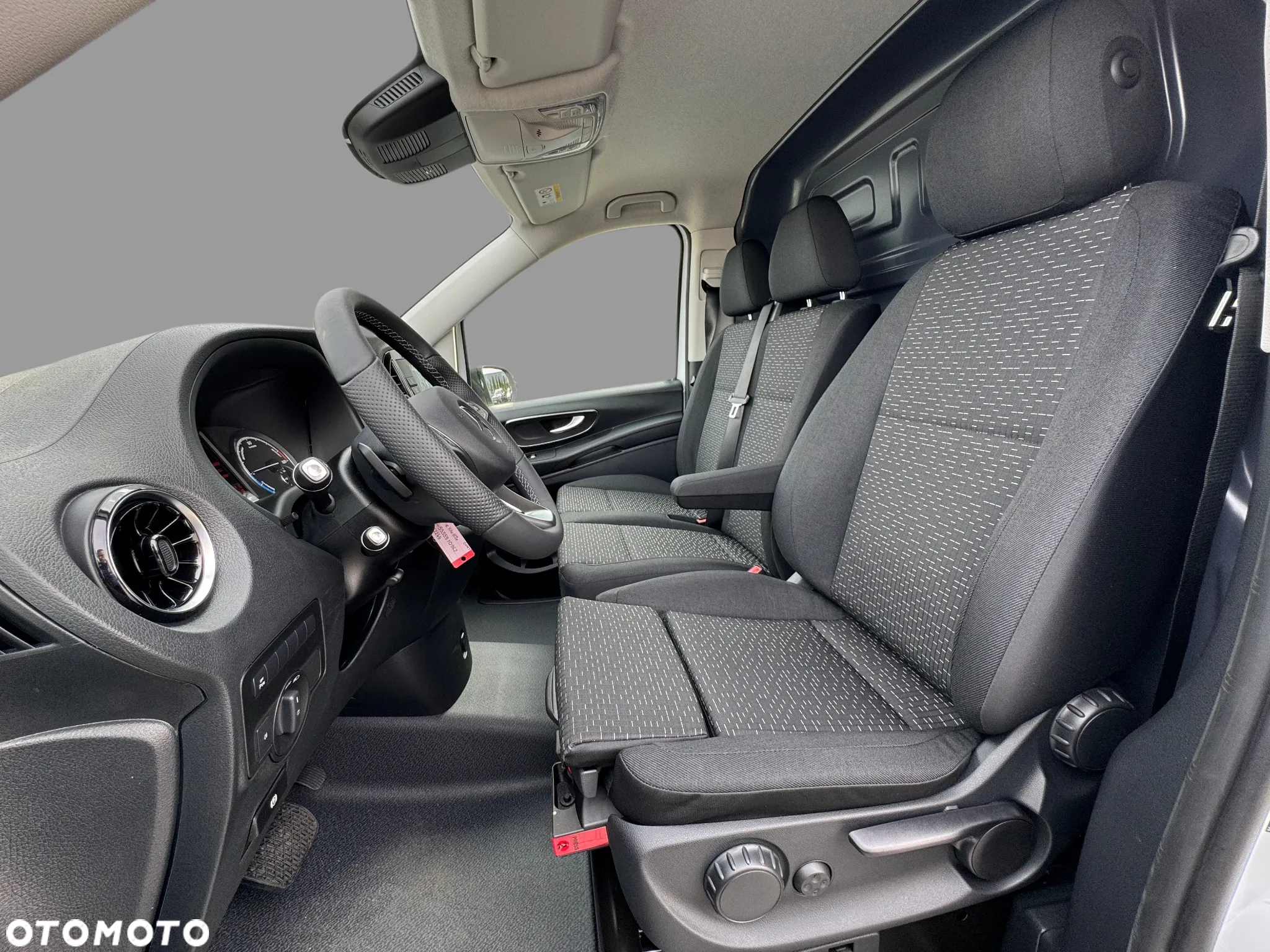 Mercedes-Benz eVito Furgon - 9