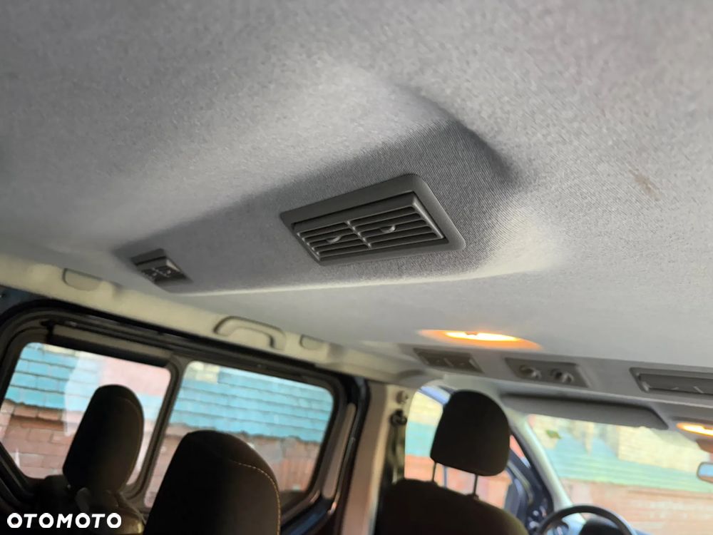 Renault Trafic - 29