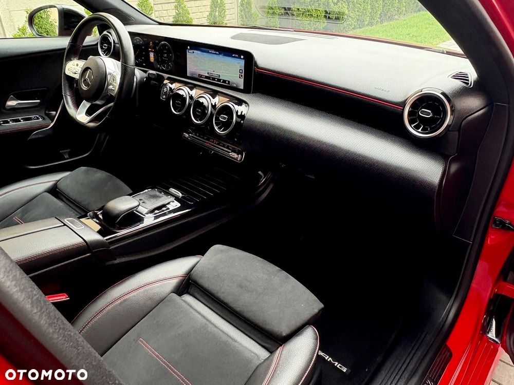 Mercedes-Benz Klasa A 180 d 7G-DCT AMG Line - 35