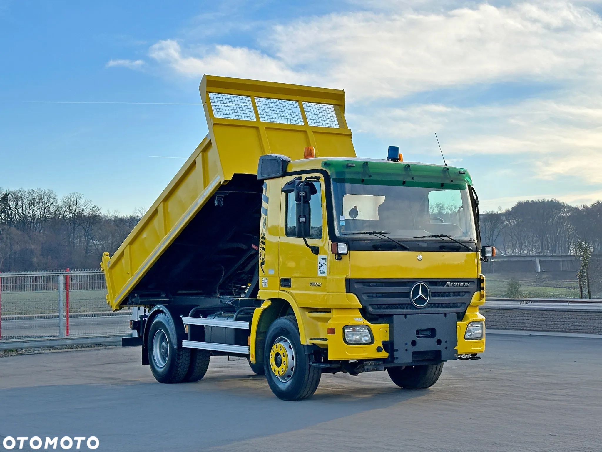 Mercedes-Benz Actros 1832 * WYWROTKA 4,60 m + BORDMATIC * STAN BDB - 1