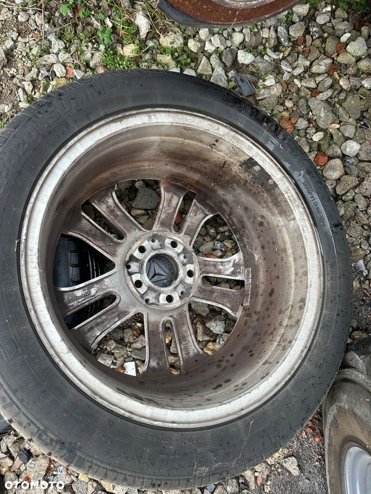 Mercedes e212 c207  felga 17’ oryginał MB A2074010602 - 3