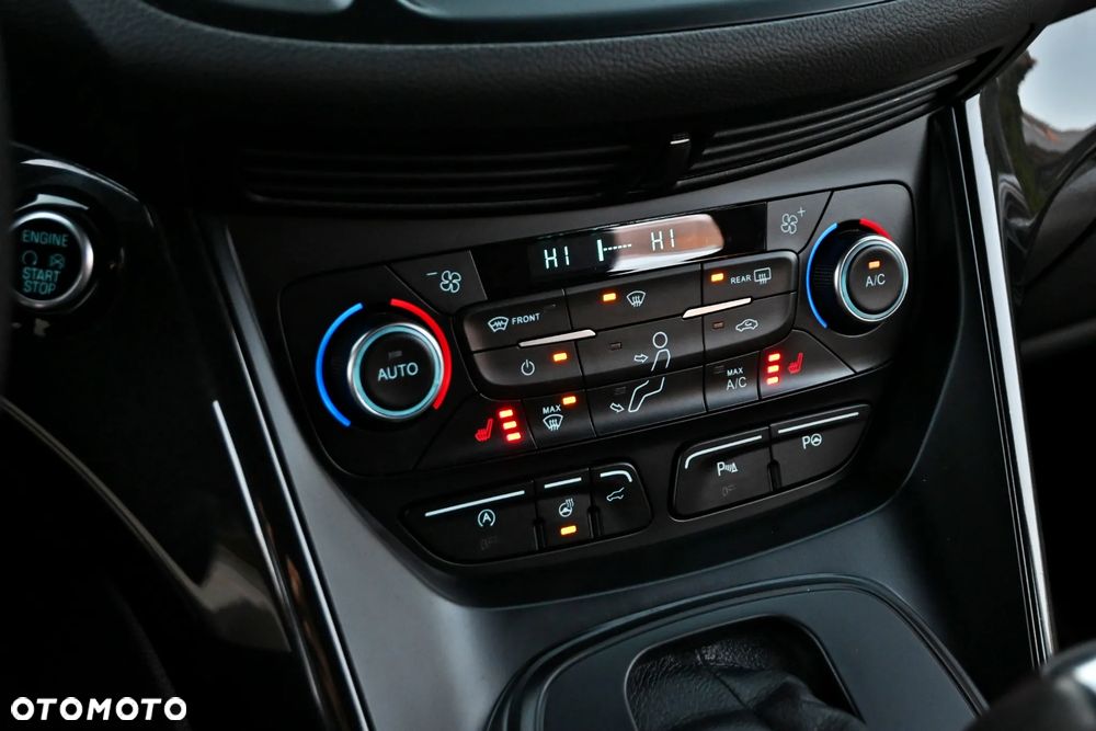 Ford Kuga 1.5 EcoBoost FWD ST-Line ASS GPF - 34