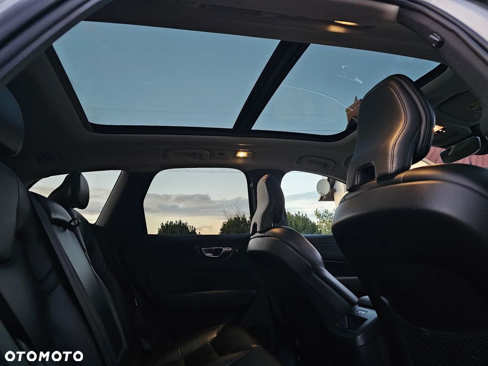 Volvo XC 60 - 18