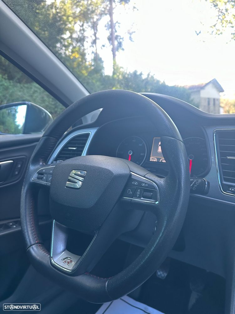 SEAT Leon 2.0 TDI DPF FR - 25