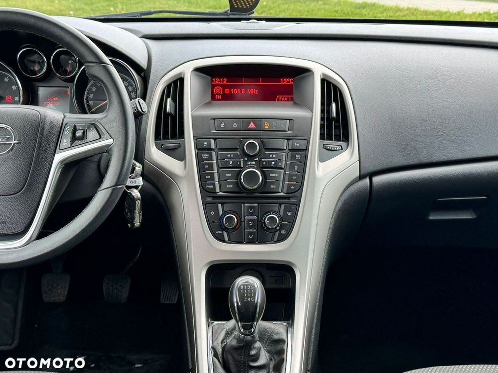 Opel Astra 1.4 T Enjoy - 21
