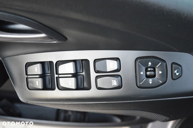 Hyundai ix35 - 11