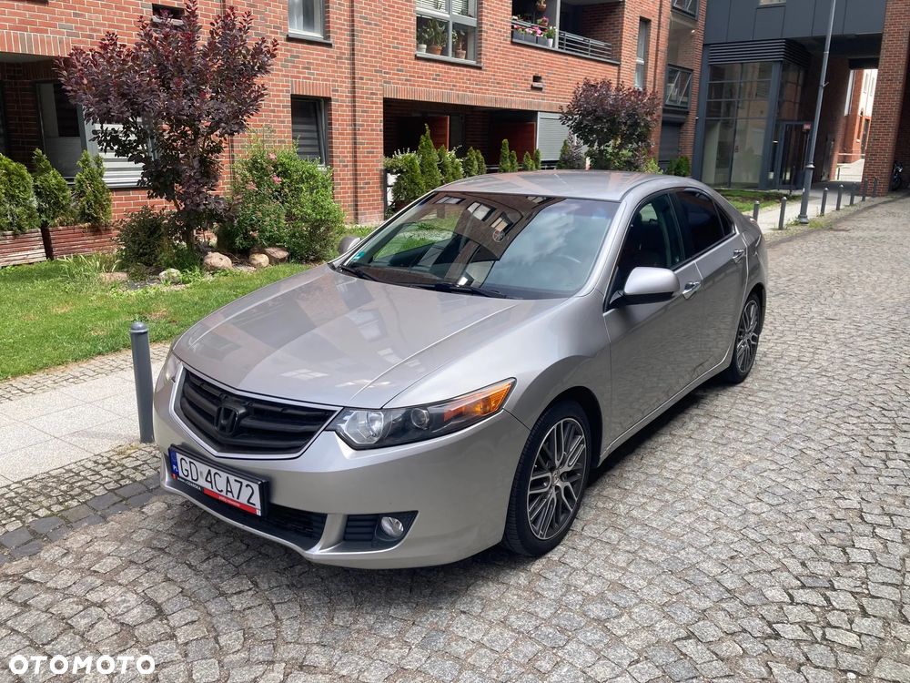 Honda Accord - 2