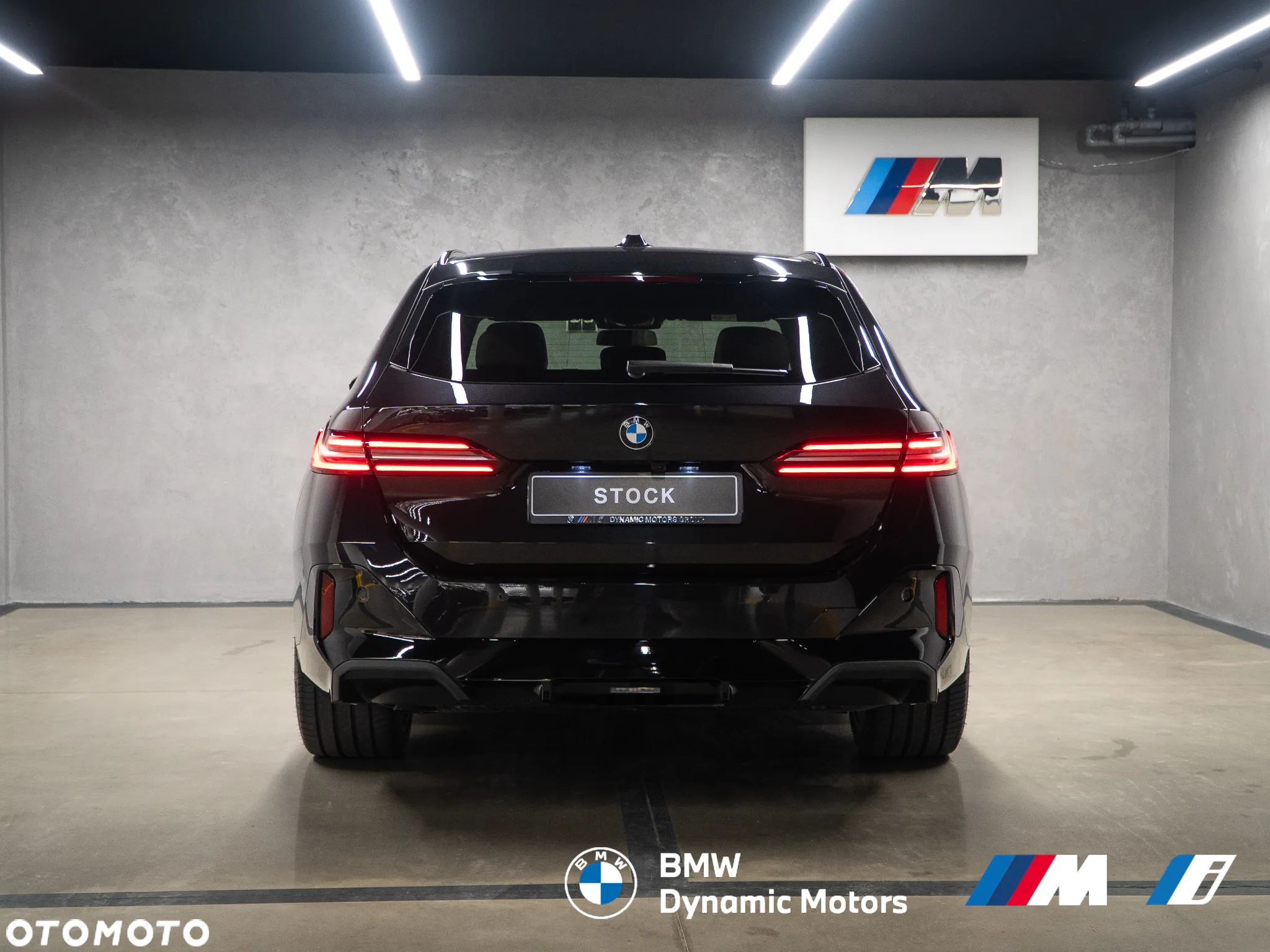 BMW Seria 5 520d xDrive Touring - 5