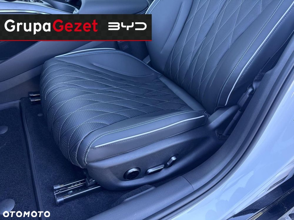 BYD Seal - 12