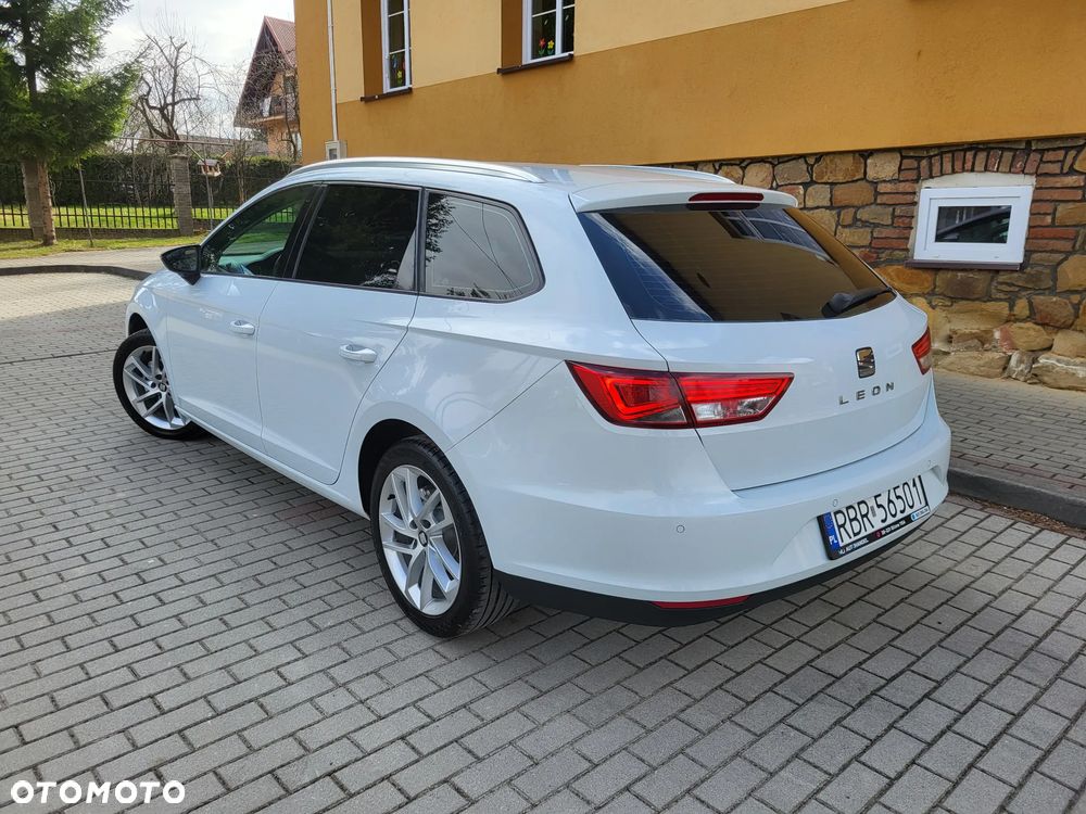 Seat Leon 2.0 TDI DPF Start&Stop DSG XCELLENCE - 4