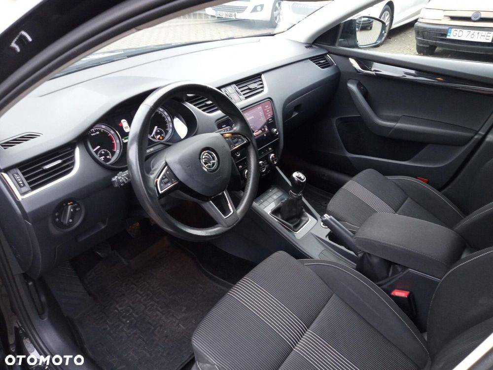 Skoda Octavia 1.4 TSI Style - 9