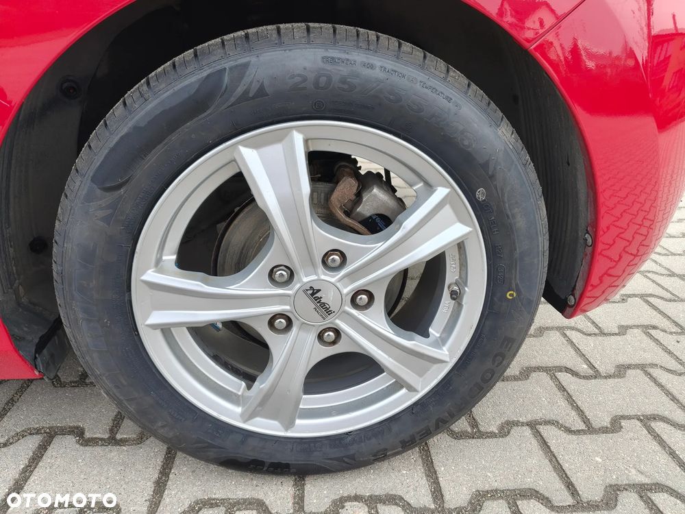 Hyundai i30 1.4 CRDi Comfort - 5