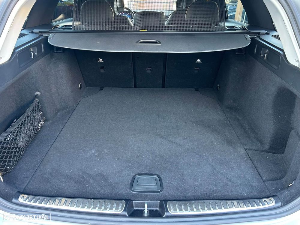 Mercedes-Benz C 220 d AMG Line - 54