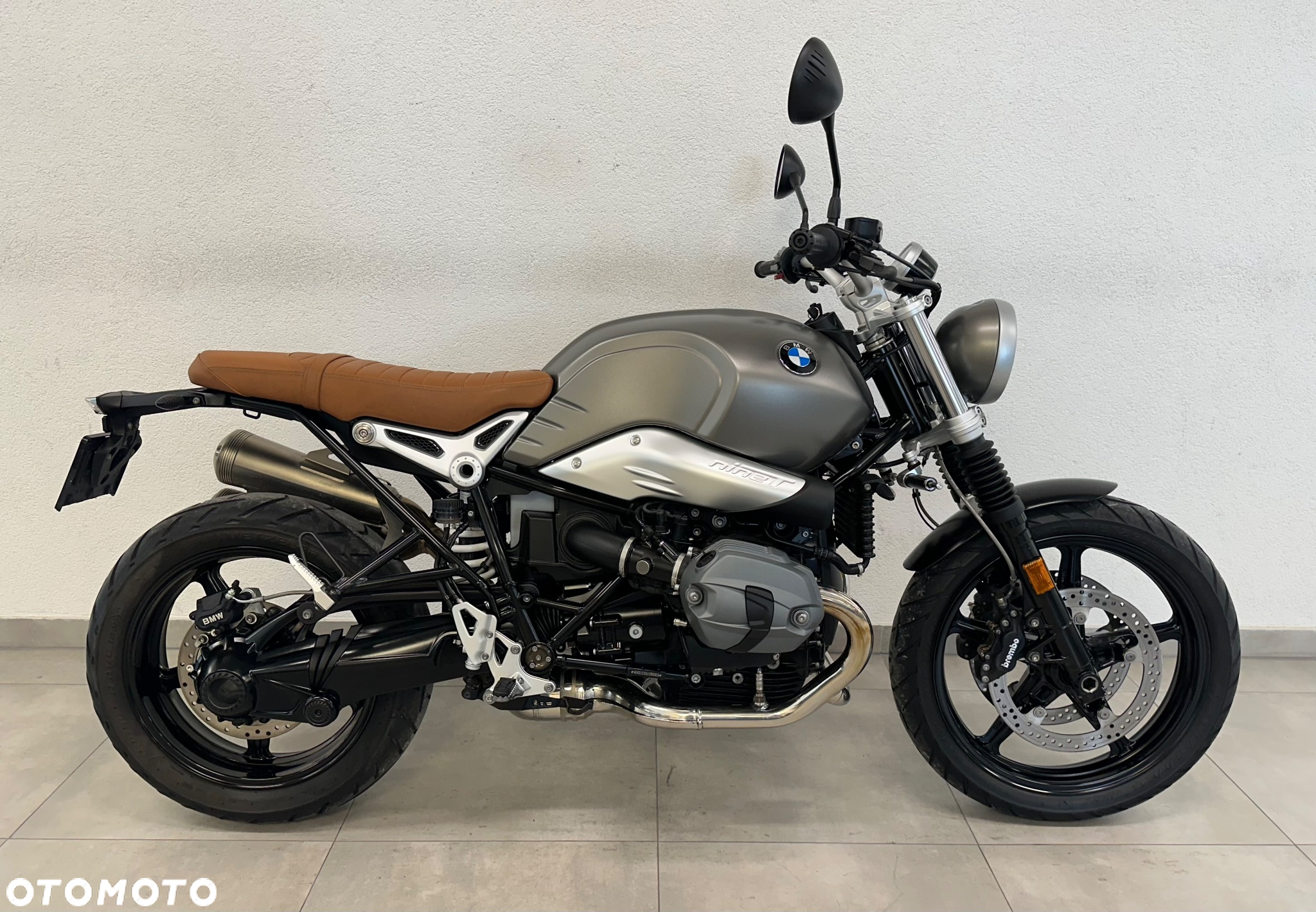 BMW R - 4