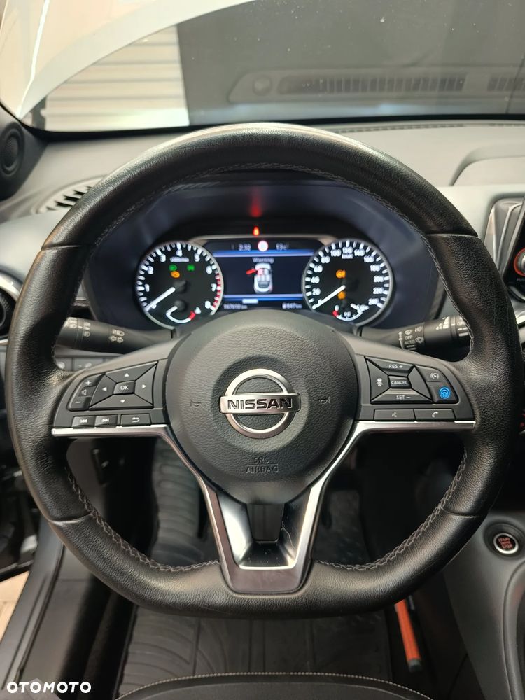 Nissan Juke - 25