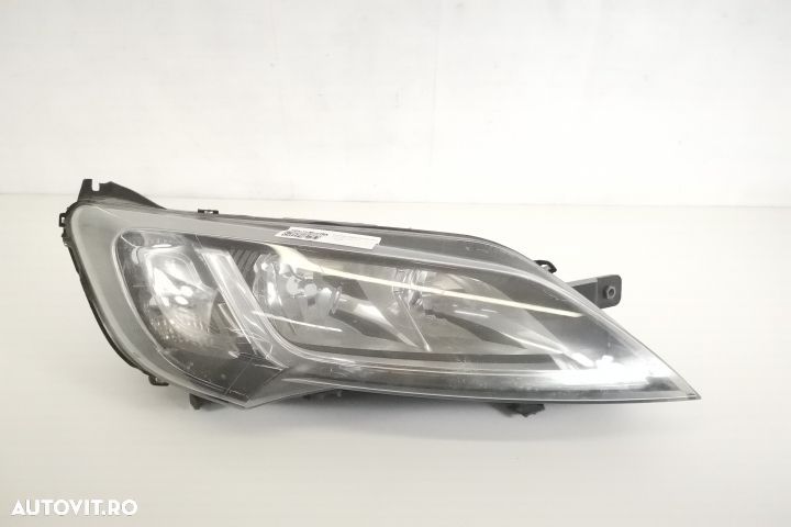 Far Dreapta Original Halogen 2018 2019 2020 2021 2022 Peugeot Boxer - 1