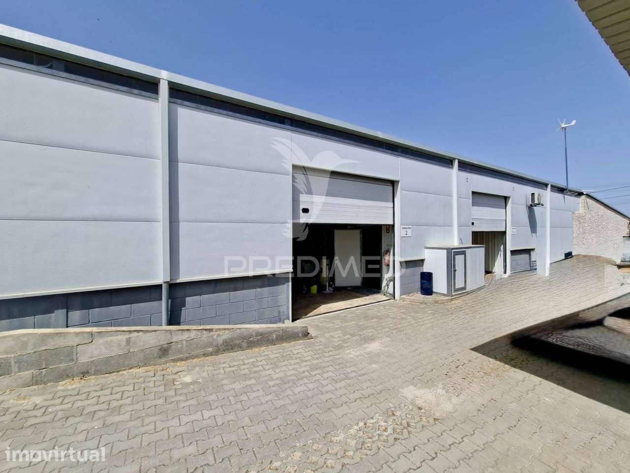 Armazém de 250 m² para Arrendamento na Moita - Grande imagem: 2/16