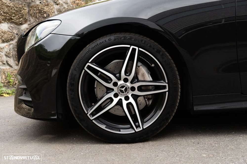 Mercedes-Benz E 220 d AMG Line - 48
