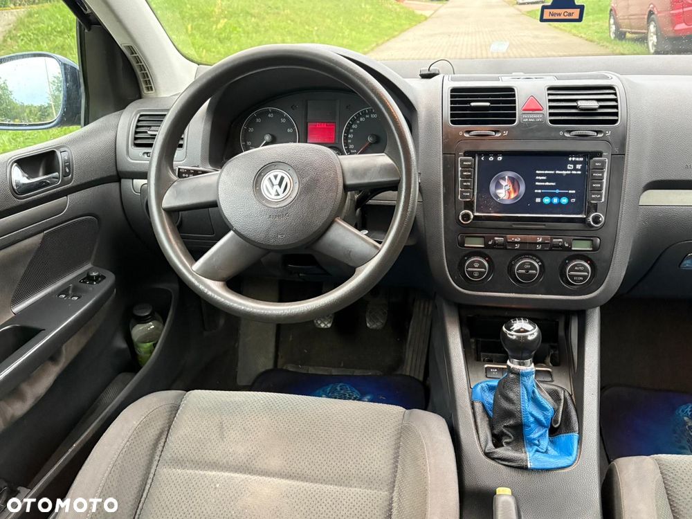 Volkswagen Golf - 19