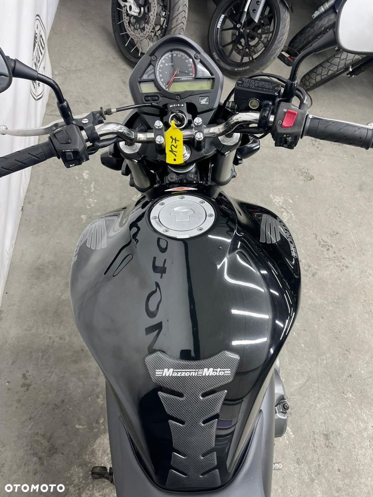 Honda Hornet - 14