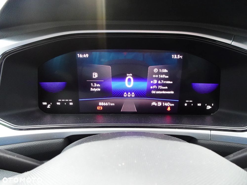 Volkswagen T-Roc 1.5 TSI Life - 25