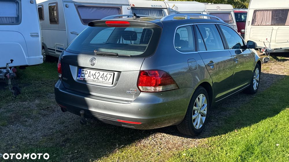 Volkswagen Golf 2012 photo 3