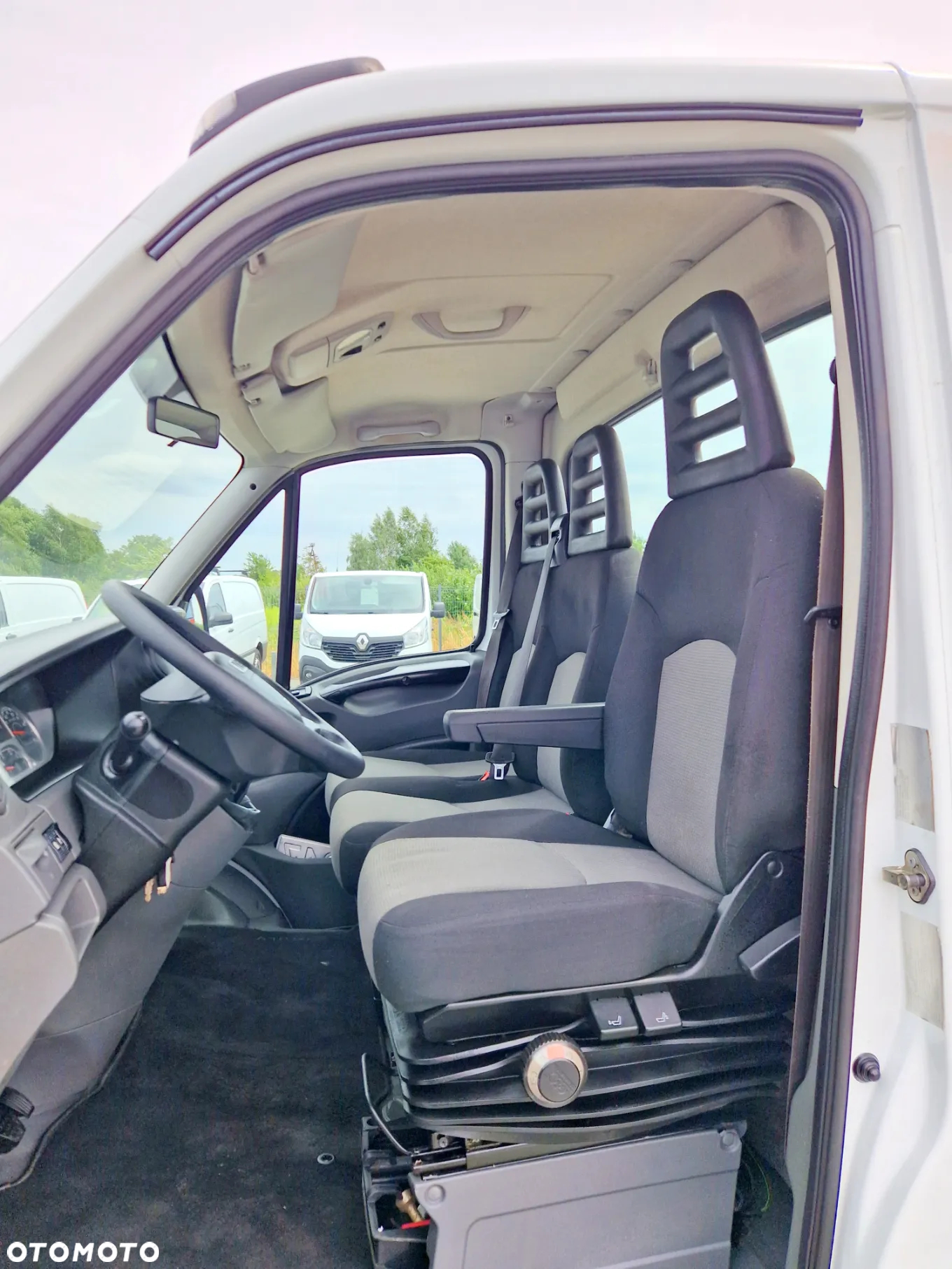 Iveco 35S14 3,0 HPI 140 KONNA SKRZYNIA 3,7M 195T/KM PRZEBIEGU GWARANCJA WEBASTO IDEALNY - 9