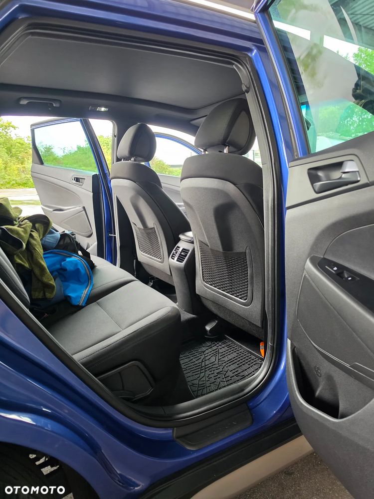 Hyundai Tucson 2.0 CRDI BlueDrive GO Plus 2WD - 12
