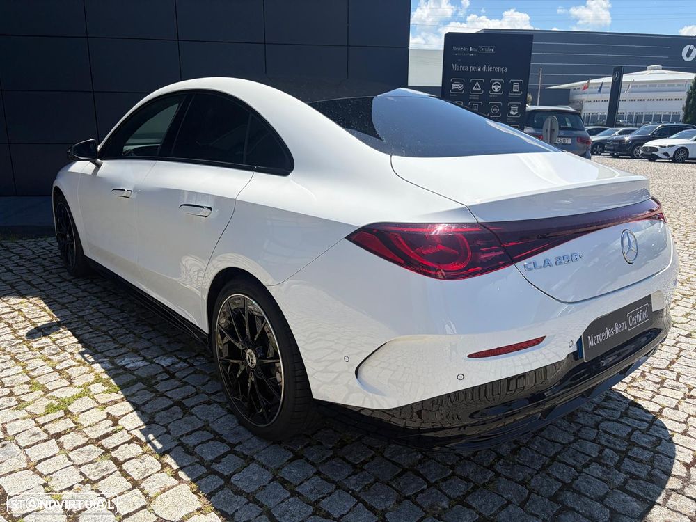 Mercedes-Benz CLA 250+ EQ - 11