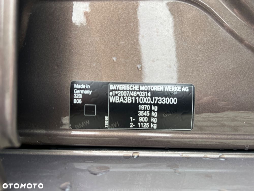 BMW Seria 3 - 37