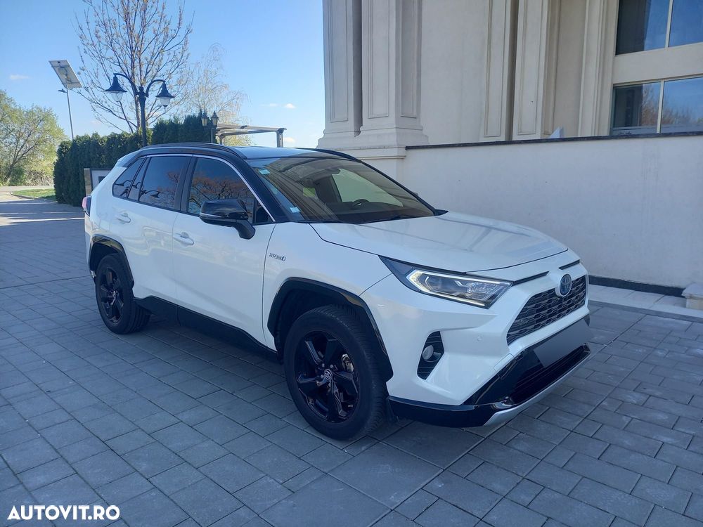 Toyota RAV4 2.5 4x4 Team Deutschland - 3