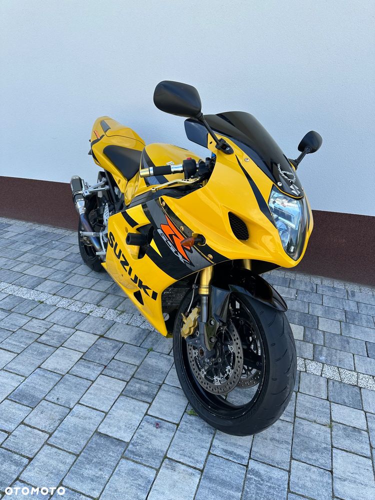 Suzuki GSX-R - 3
